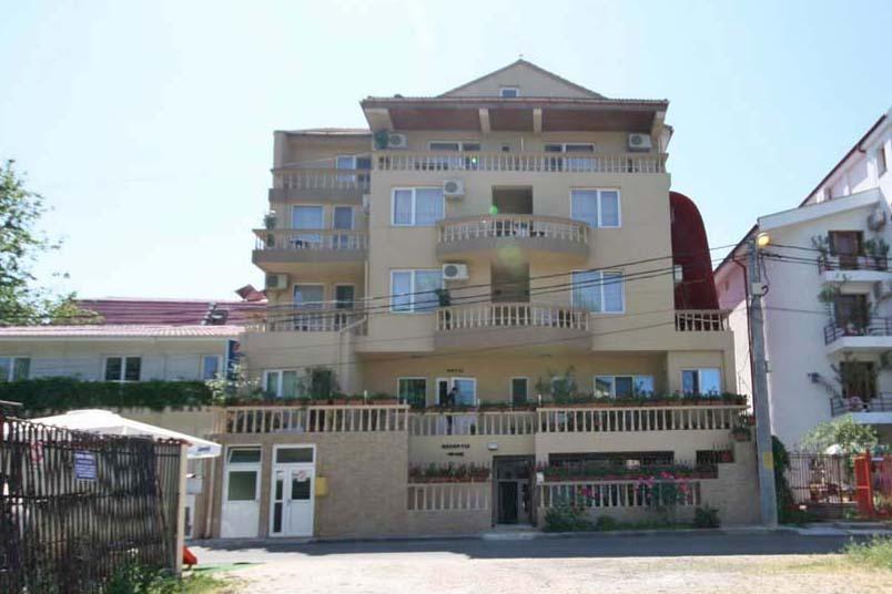 Hotel Dynes Eforie Nord Ngoại thất bức ảnh